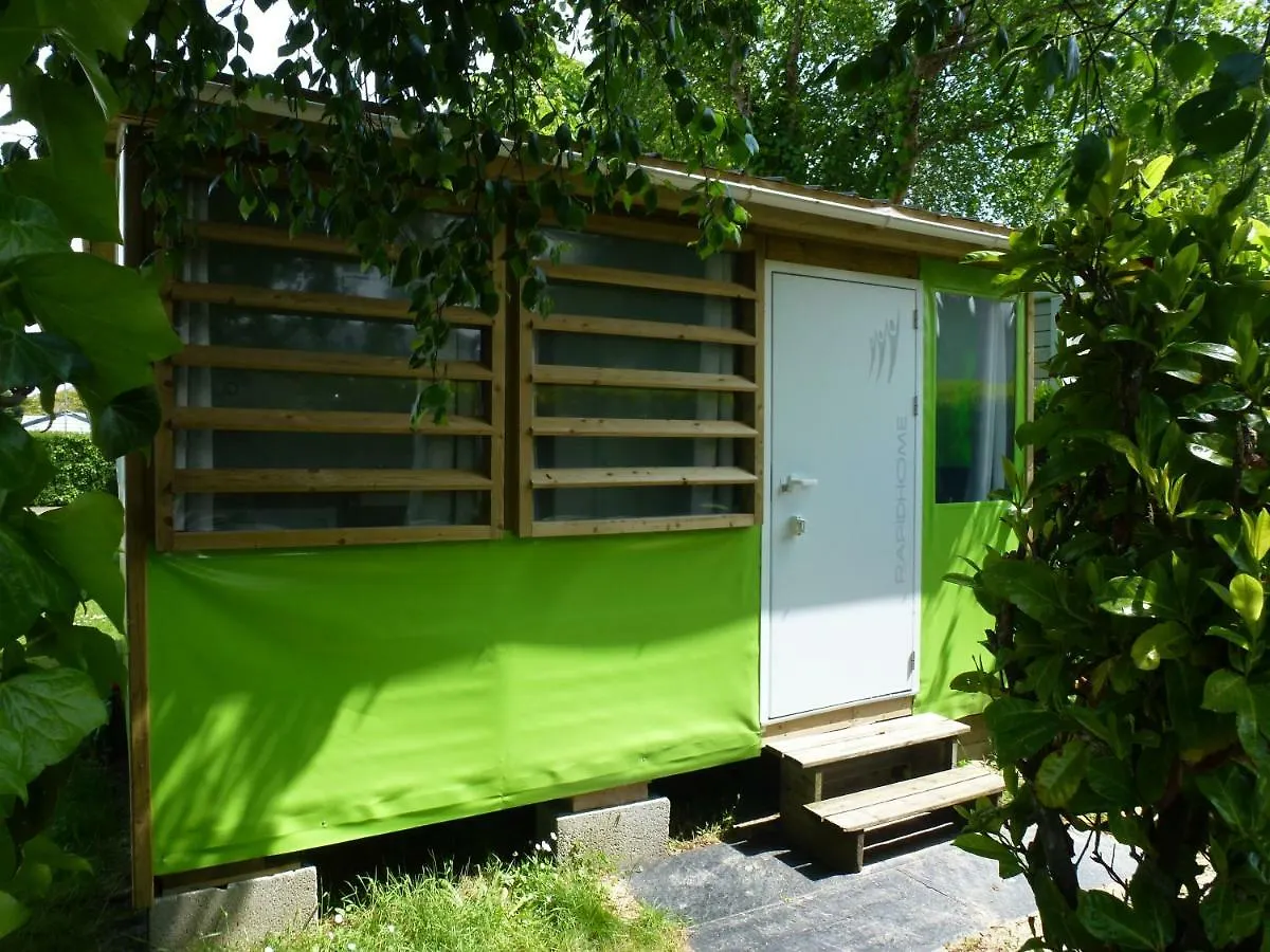 סנט-לונייר Camping La Touesse 0*,  צרפת